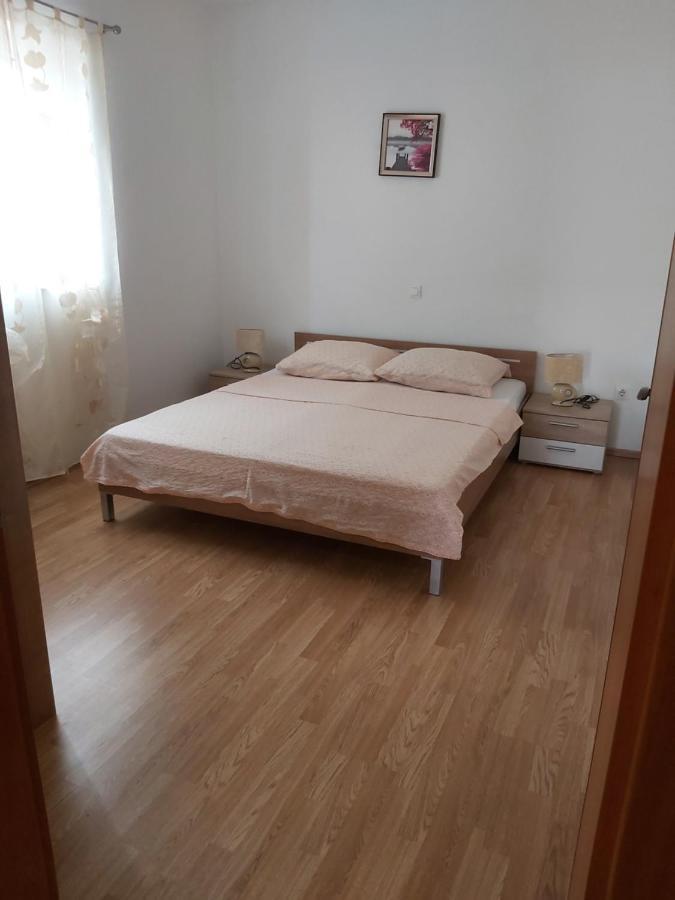 Apartmani Afrodita Цриквеница Экстерьер фото