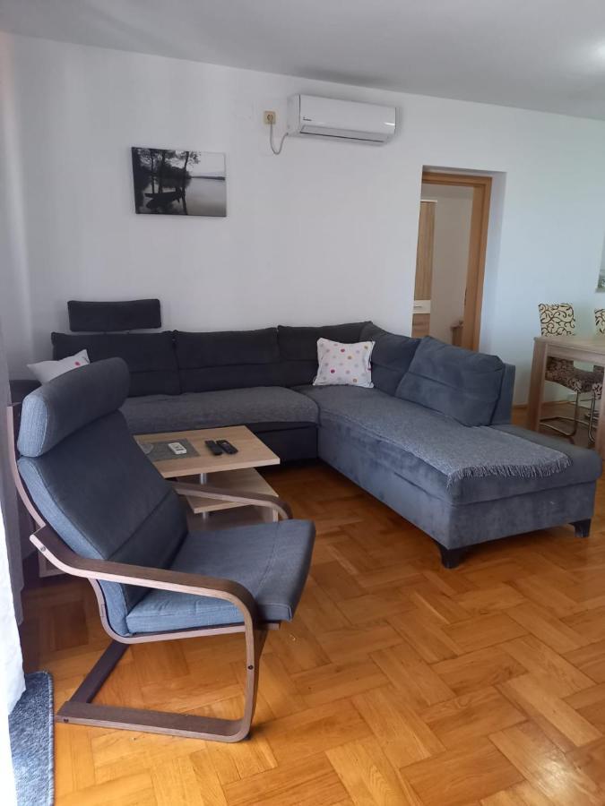 Apartmani Afrodita Цриквеница Экстерьер фото