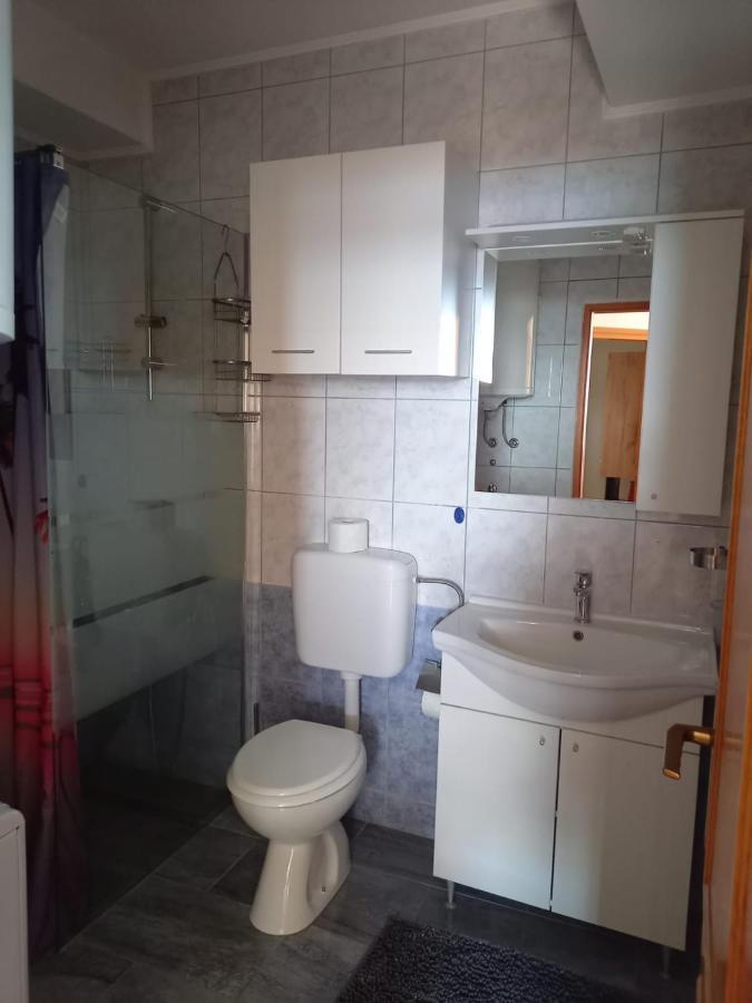 Apartmani Afrodita Цриквеница Экстерьер фото