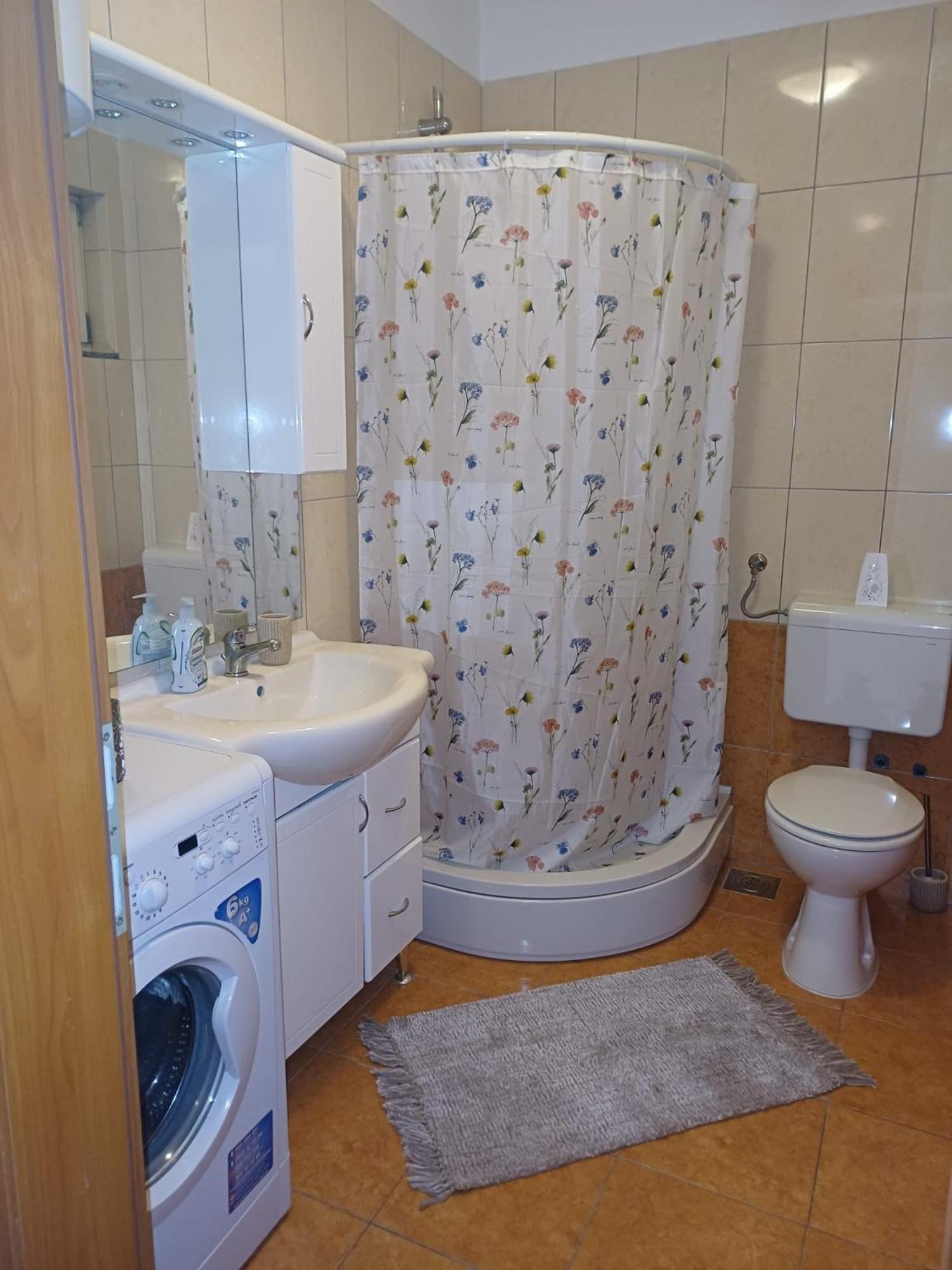 Apartmani Afrodita Цриквеница Экстерьер фото